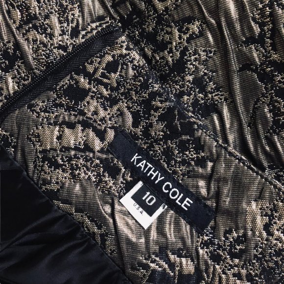 KATHY COLE Black and Gold Embossed Pattern Brocade Skirt Size 10 - Picture 5 of 6